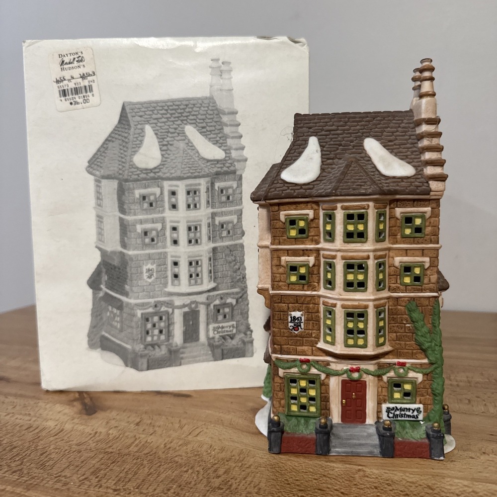 Department 56 Nephew Fred's Flat Dickens Village Series Christmas #5557-3
